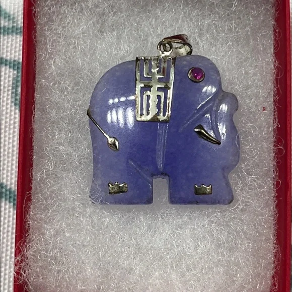 Lavender Jade Carved Elephant Pendant - Picture 2 of 6